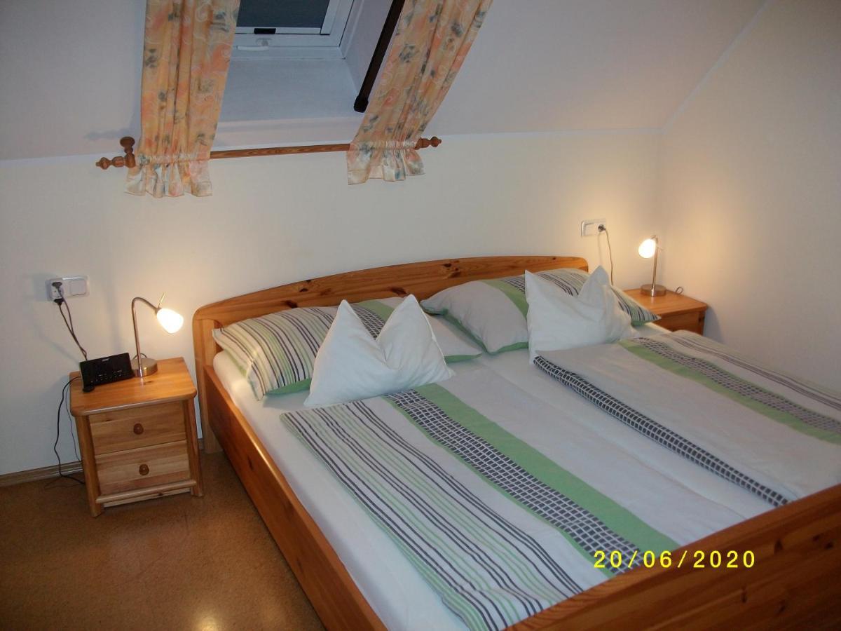 Ferienwohnung Moni Geiseldorf المظهر الخارجي الصورة